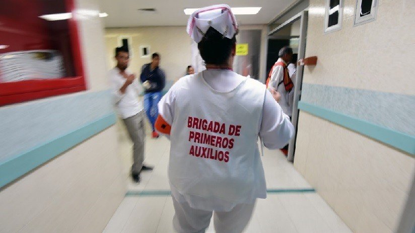 Médicos residentes de México fijan fecha límite para que les paguen