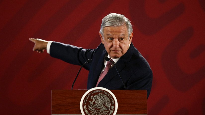 Financista del Partido Comunista y "traidor" al PRI: El 'perfil' de López Obrador, según espías mexicanos
