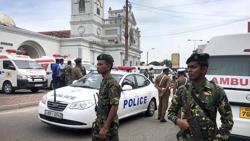 FOTOS: El impactante 'antes y después' de una de las iglesias cristianas sacudida por explosiones en Sri Lanka