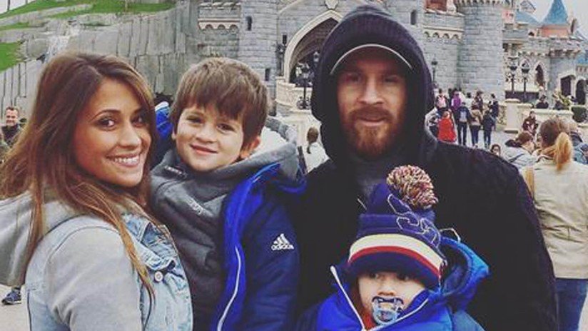 Publican una tierna foto de Messi con su actual esposa Antonella tomada cuando eran pequeños