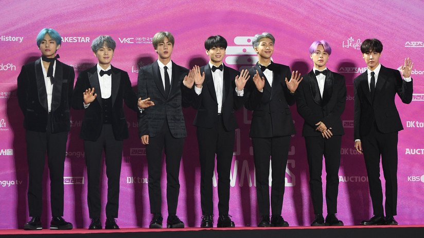 Banda surcoreana BTS alcanza récord de los Beatles registrando tres álbumes número 1 en la lista Billboard en menos de 12 meses