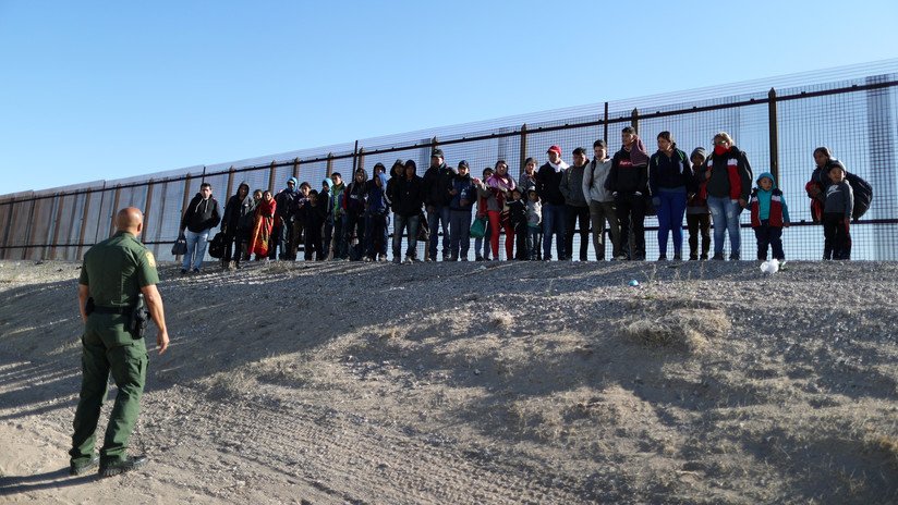 Trump: "México debe detener al resto de migrantes o nos veremos obligados a cerrar esa sección de la frontera y llamar al ejército"