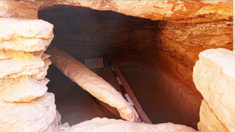 FOTOS: Descubren en Egipto una tumba antigua con decenas de momias