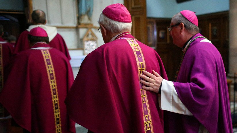 La Arquidiócesis de Nueva York publica una lista con más de 100 clérigos acusados de abuso sexual 