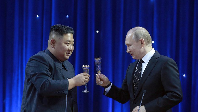Embajador de Rusia en Pionyang: Putin y Kim Jong-un tuvieron "química personal" durante su cumbre en Vladivostok