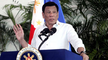 Duterte amenaza con declarar "la guerra" a Canadá por enviar basura a su país