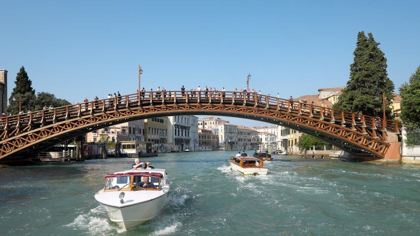 Italia: Una mujer suiza muere aplastada entre un barco y un puente