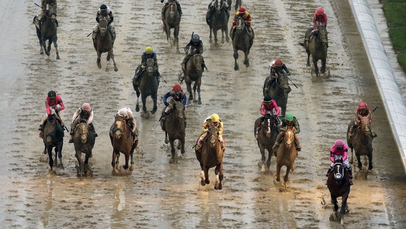 EE.UU.: Descalifican por primera vez en la historia a un ganador del Derby de Kentucky por rozar a otro caballo