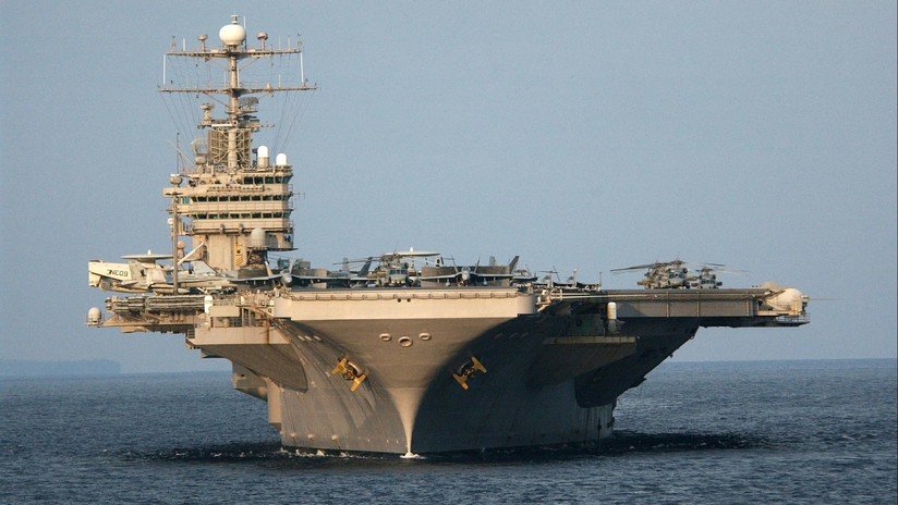 EE.UU. despliega el portaviones USS Abraham Lincoln y su grupo de combate para "enviar un mensaje claro a Irán"  