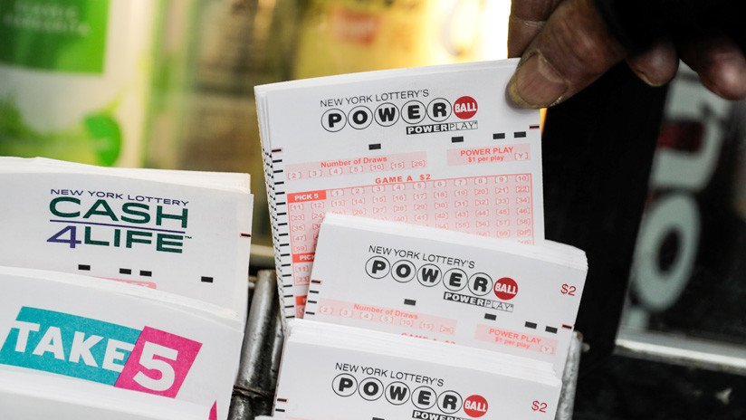 EE.UU.: Una mujer gana la lotería gracias a los números que soñó hace 24 años