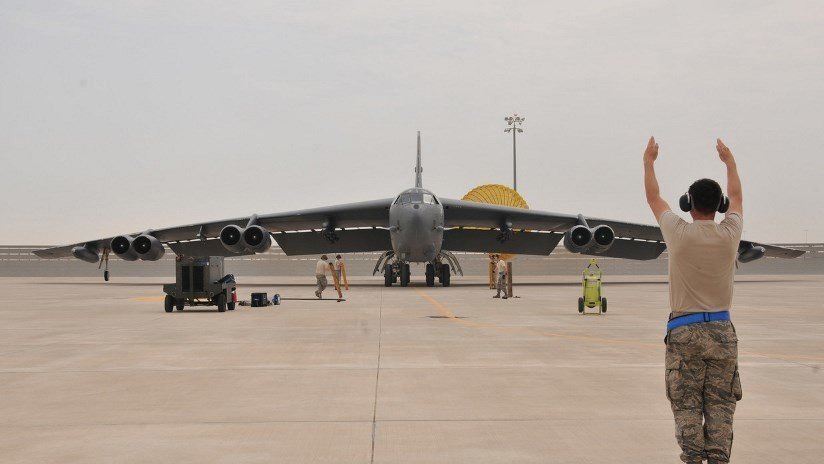 EE.UU. despliega 4 bombarderos B-52 en Oriente Medio para contrarrestar la supuesta "amenaza creíble" de Irán