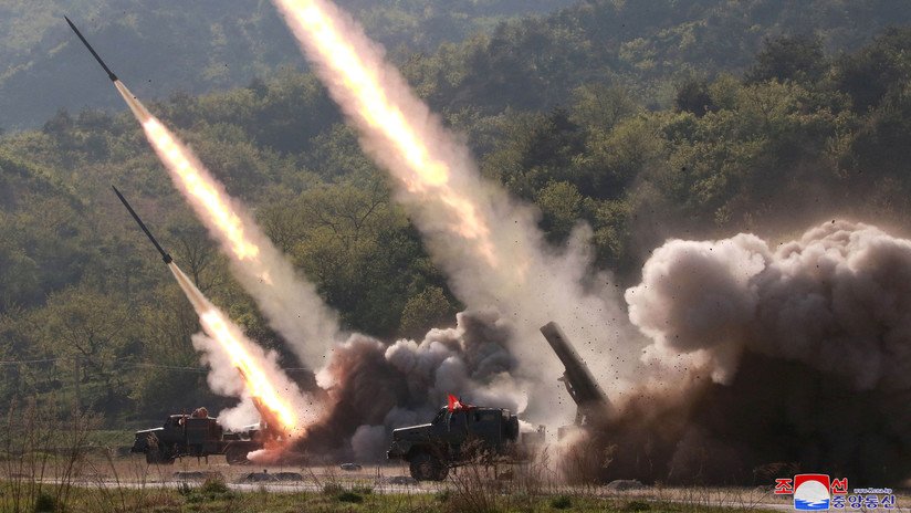 FOTOS: Corea del Norte publica imágenes de un nuevo simulacro con lanzamiento de milises