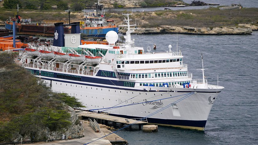 Liberan al 91 % de las personas a bordo del crucero de Cienciología puesto en cuarentena en el Caribe
