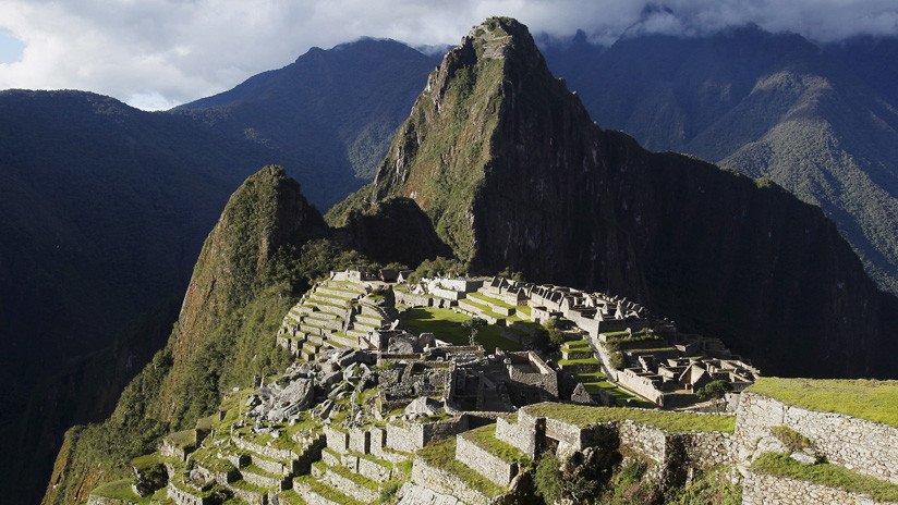 Polémica en Perú por construcción de un aeropuerto cerca de la ruinas del Machu Picchu