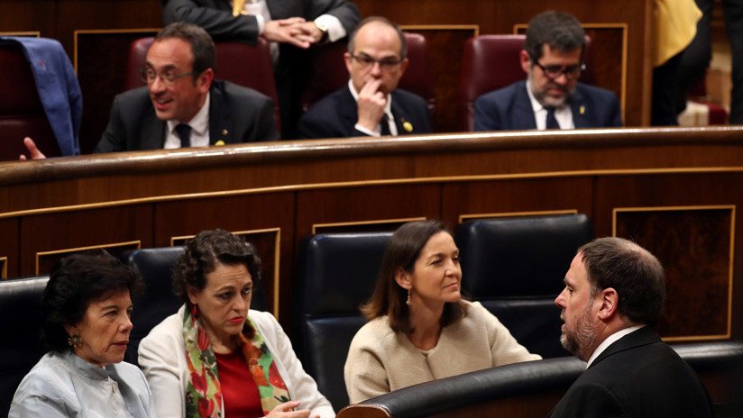 El Congreso español suspende a los 4 diputados independentistas catalanes presos