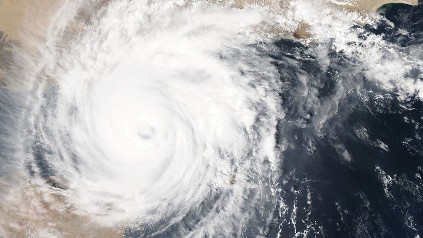 "Huracanes sin precedentes": Científicos advierten de poderosas tormentas en las costas de EE.UU. en un futuro próximo