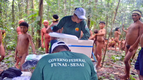 Una nueva expedición brasileña regresa a la Amazonía para "fortalecer la confianza" con indígenas recién contactados