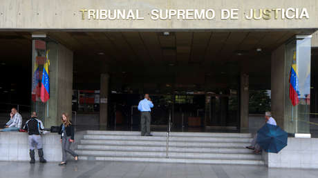 Tribunal venezolano priva de libertad al diputado Edgar Zambrano tras intentona golpista 