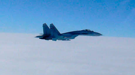 VIDEO: Cazas Su-27 de la Flota del Báltico rusa simulan interceptación de intrusos