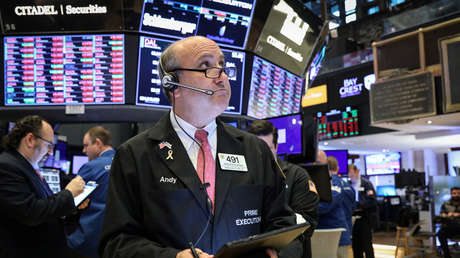 El Dow Jones pierde 400 puntos tras la declaración de Mueller y peticiones de 'impeachment'