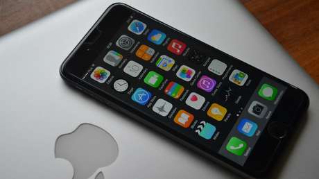 Aseguran que el iPhone recolecta tus datos personales mientras duermes