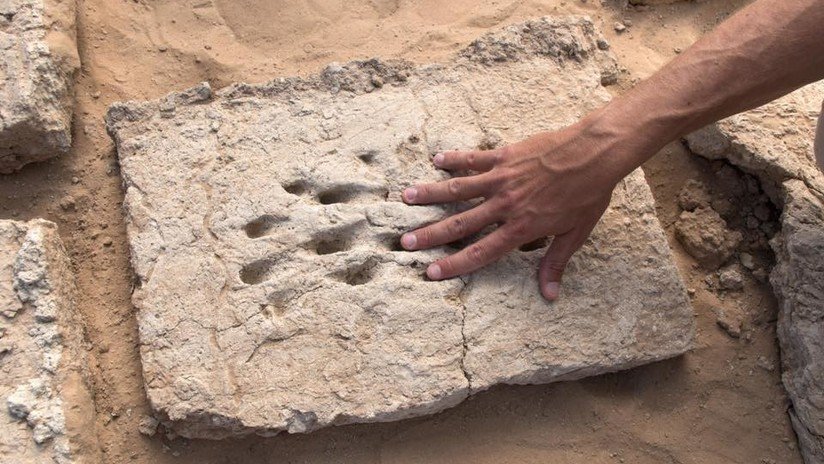 FOTOS: Hallan huellas dactilares de 3.000 años en un antiguo pueblo en Emiratos Árabes Unidos