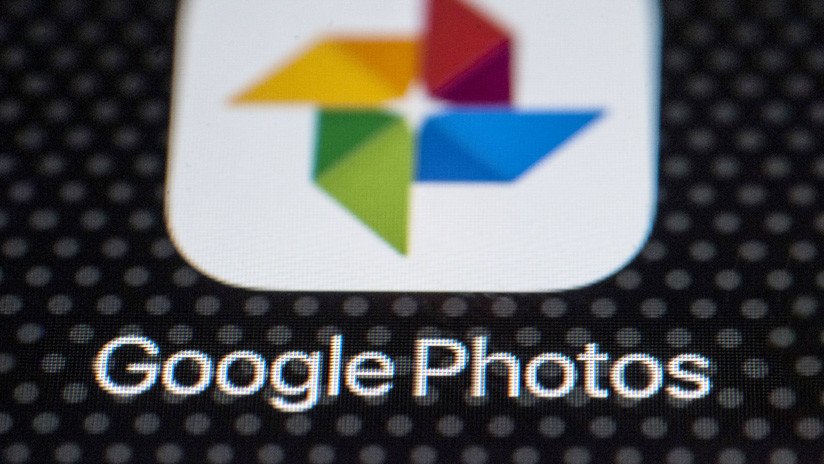 Google comienza a activar en su última actualización el modo oscuro para Google Photos 