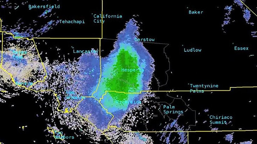 Un radar meteorológico detecta una gigantesca y extraña 'nube' en el cielo (y no era ni lluvia ni tormenta)