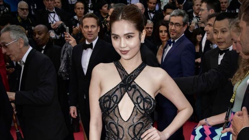 Una modelo vietnamita podría ser castigada en su país por lucir un vestido "impropio y ofensivo" en Cannes