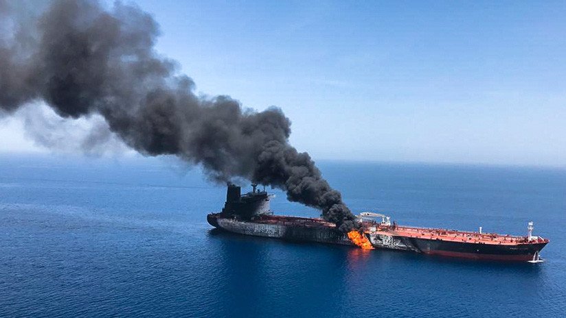 FOTOS: Medios iraníes publican imágenes de los incidentes con dos petroleros en el golfo de Omán