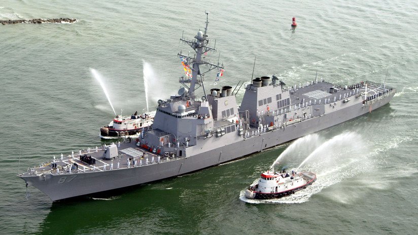 EE.UU. envía un destructor al golfo de Omán tras los ataques contra dos buques petroleros