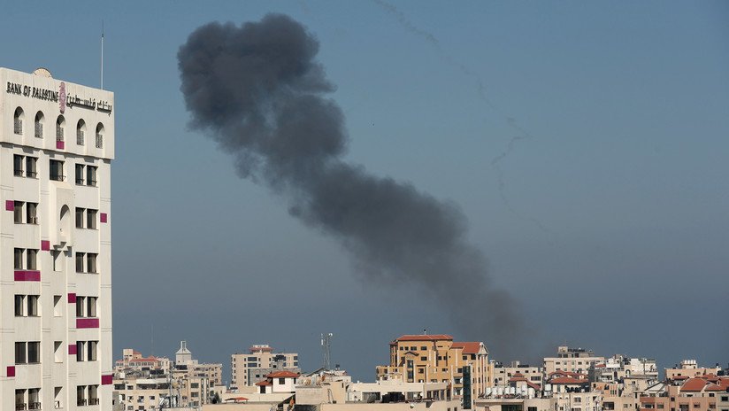 VIDEO: Israel bombardea Gaza por segunda noche consecutiva, en respuesta al lanzamiento de proyectiles
