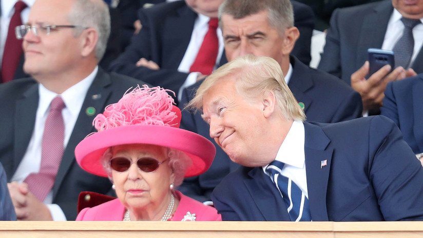 Trump afirma que la reina Isabel II se divirtió más con él que 