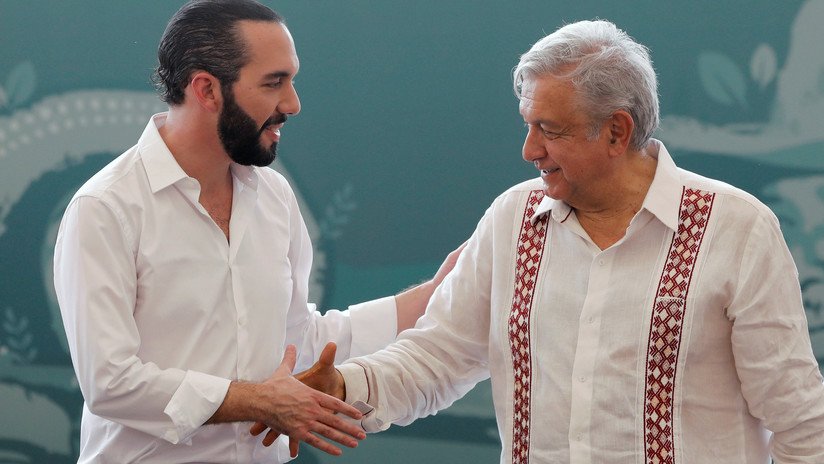 López Obrador y Bukele firman el acuerdo para implementar el plan de desarrollo de Centroamérica