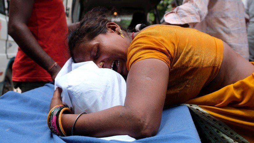 La 'fiebre cerebral' relacionada con el lichis se ha cobrado la vida de al menos 150 niños en la India