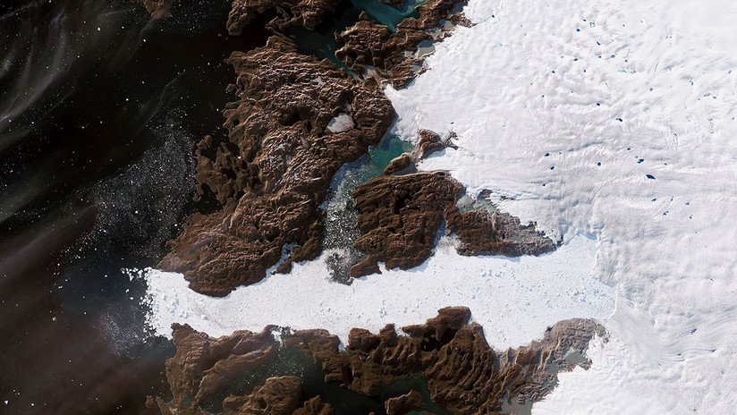 FOTO: El glaciar más grande de Groenlandia está creciendo a pesar de calentamiento global