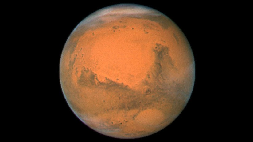 FOTO: El Curiosity capta un misterioso destello blanco en Marte