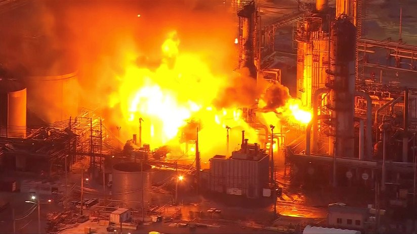 VIDEO: La explosión en una refinería de gas en Filadelfia fue "tan grande y caliente" que fue vista desde el espacio