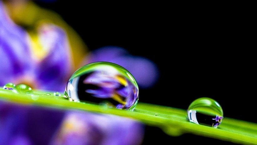 Una nueva fórmula "inesperadamente simple" explica cómo explotan las gotas de agua