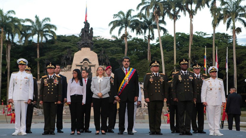 "Con toda la fuerza y contundencia": Maduro autoriza a la Fuerza Armada a responder a Iván Duque