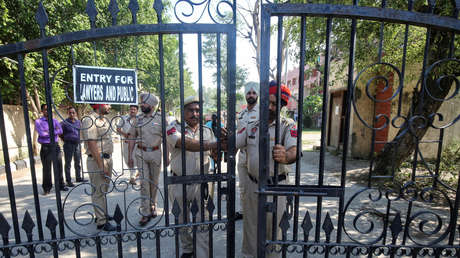Miembros de la Policía, entre los 6 culpables por violar y asesinar a una niña de 8 años en India