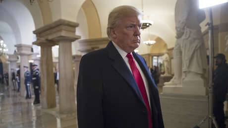 Encuesta revela que Trump quedaría por detrás de 5 candidatos demócratas en las elecciones de 2020