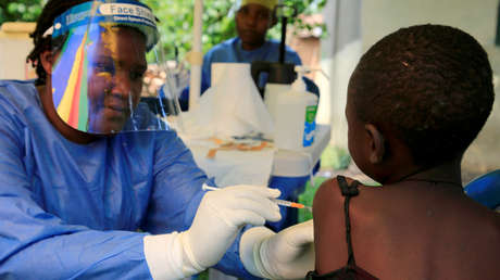 Acusan a una misionera de EE.UU. de hacerse pasar por doctora y causar la muerte de cientos de bebés en Uganda