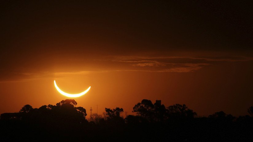 Imágenes espectaculares del eclipse total de Sol que recorrió Sudamérica