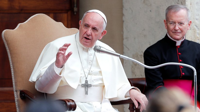 El papa Francisco critica a los países que generan conflictos bélicos y después rechazan recibir a los refugiados