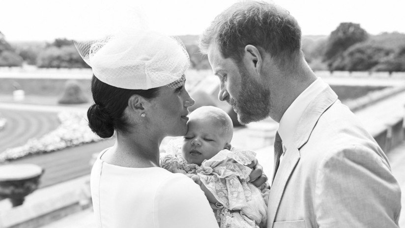 FOTO: Bautizan en Windsor a Archie, hijo del príncipe Enrique y Meghan Markle