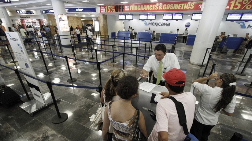 México deniega la entrada a Cancún a 14 turistas con pasaporte ruso 