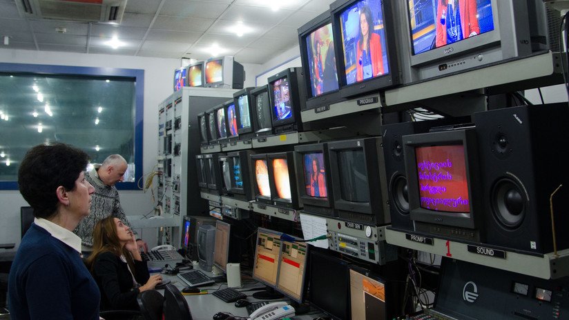Un canal georgiano suspende temporalmente las transmisiones después de que un presentador insultara a Putin en vivo