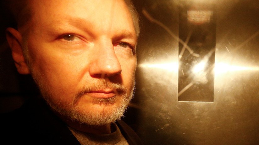 Una compañía de seguridad española espió todas las reuniones de Assange en la Embajada ecuatoriana