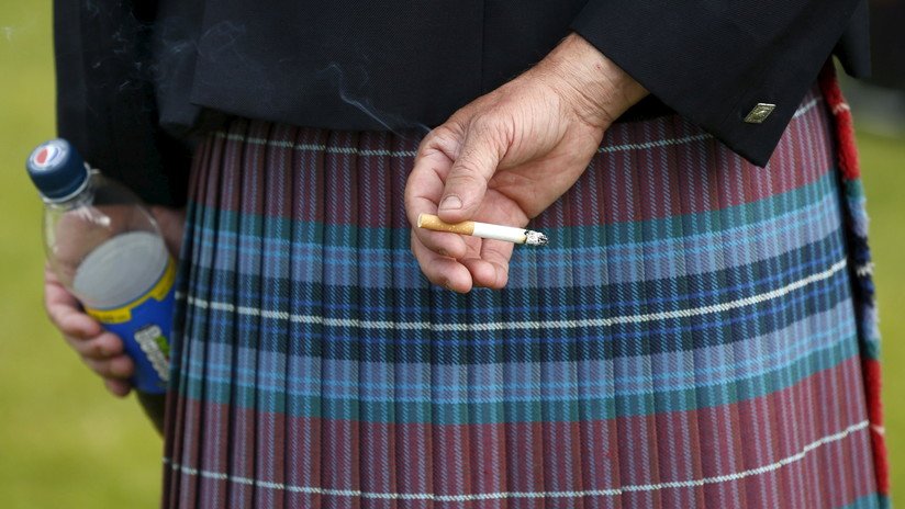 Reino Unido aspira a convertirse en un país sin tabaco para el año 2030